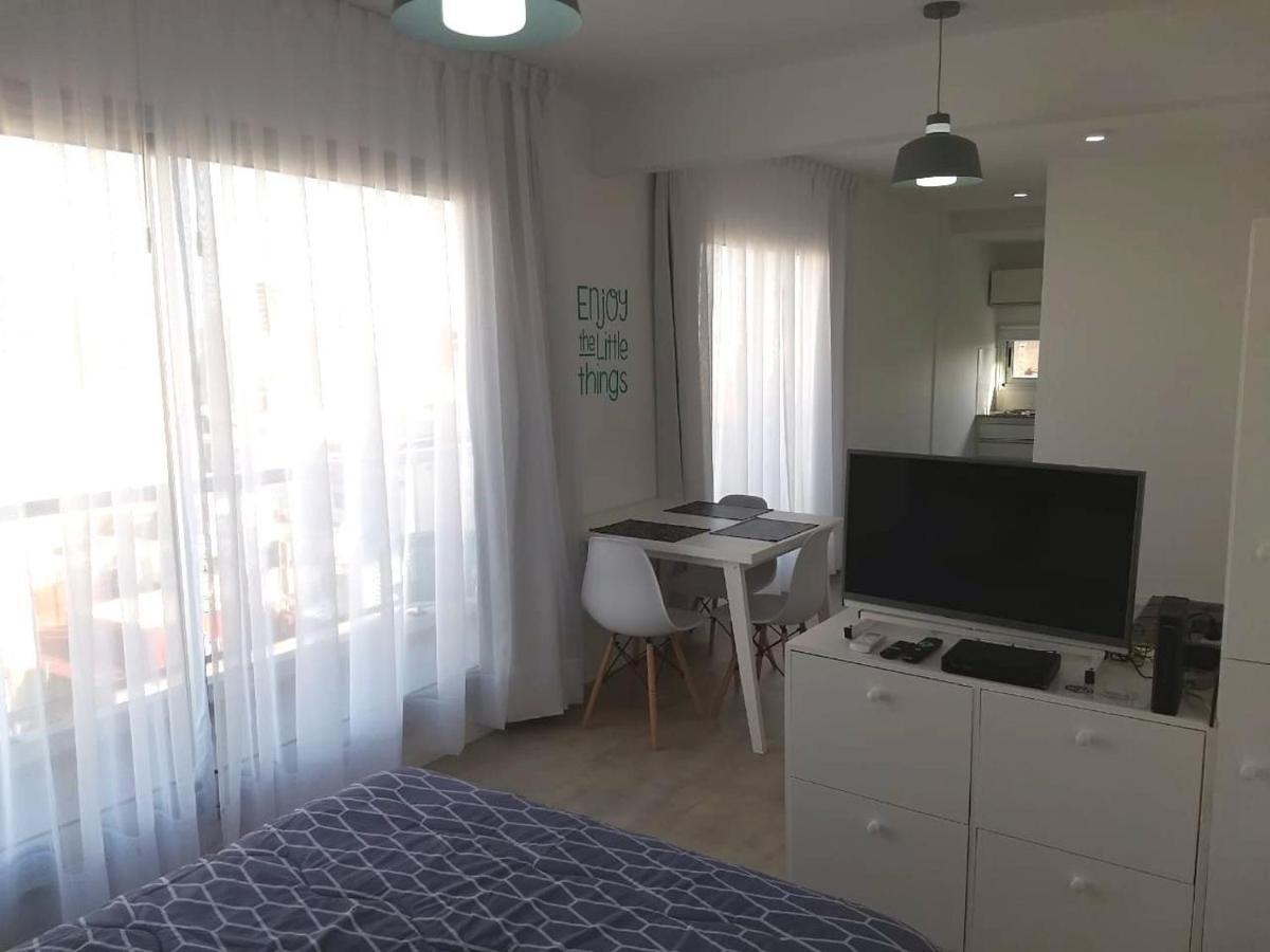 Independencia 1302 10A By Hb Apartment Буенос Айрес Екстериор снимка